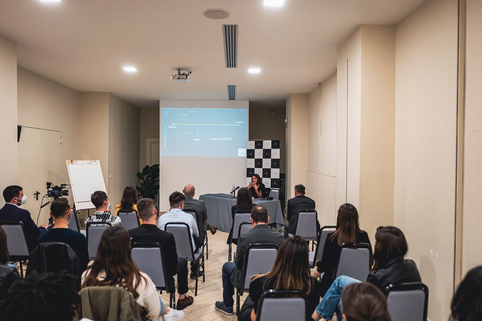 A DolceVita introduction-to-hospitality session in an Italian hotel school